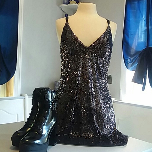 Free People gold rush  mini silver sequin dress - Picture 2 of 8